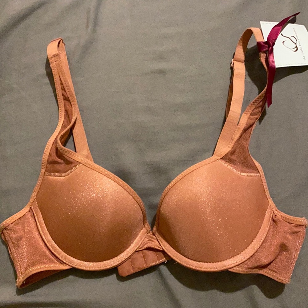 The Little Bra Company, Lisa.